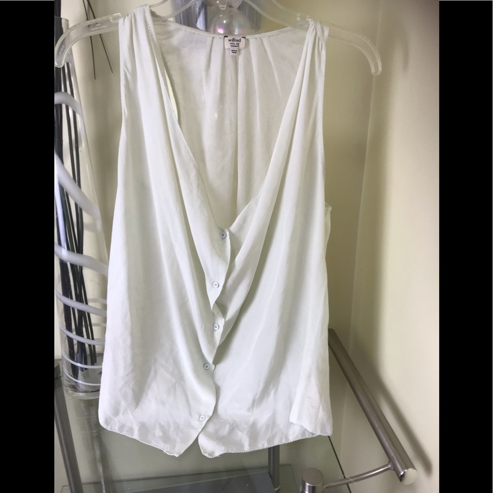 Aritzia Wilfred Silk Flowy Lightweight Blouse Top Sheer Button Up Neutral V Neck